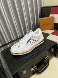 Picture of Louis Vuitton Shoes _SKULVsz38-44hnh042015579